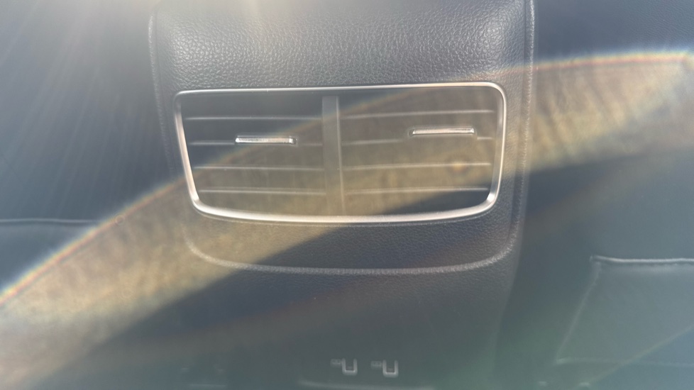 MG HS 1.5 T-GDI Excite 5dr DCT Petrol Hatchback - Image 32