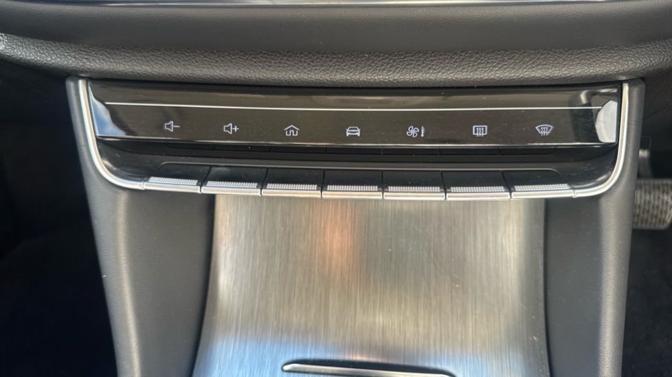 MG HS 1.5 T-GDI Excite 5dr DCT Petrol Hatchback - Image 45