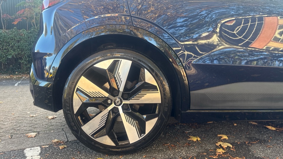 Renault Megane E-Tech EV60 160kW Techno 60kWh Optimum Charge 5dr Auto Electric Hatchback - Image 7