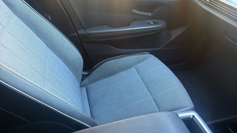 Renault Megane E-Tech EV60 160kW Techno 60kWh Optimum Charge 5dr Auto Electric Hatchback - Image 27