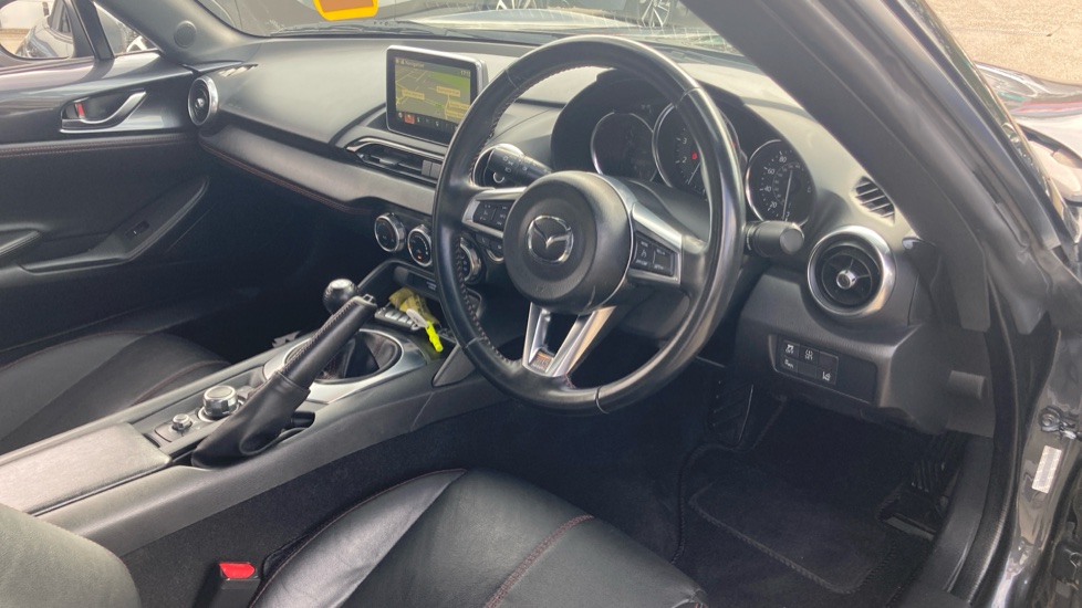 Mazda MX-5 2.0 Sport Nav 2dr Petrol Convertible - Image 11