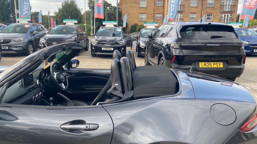 Mazda MX-5 2.0 Sport Nav 2dr Petrol Convertible - Image 16