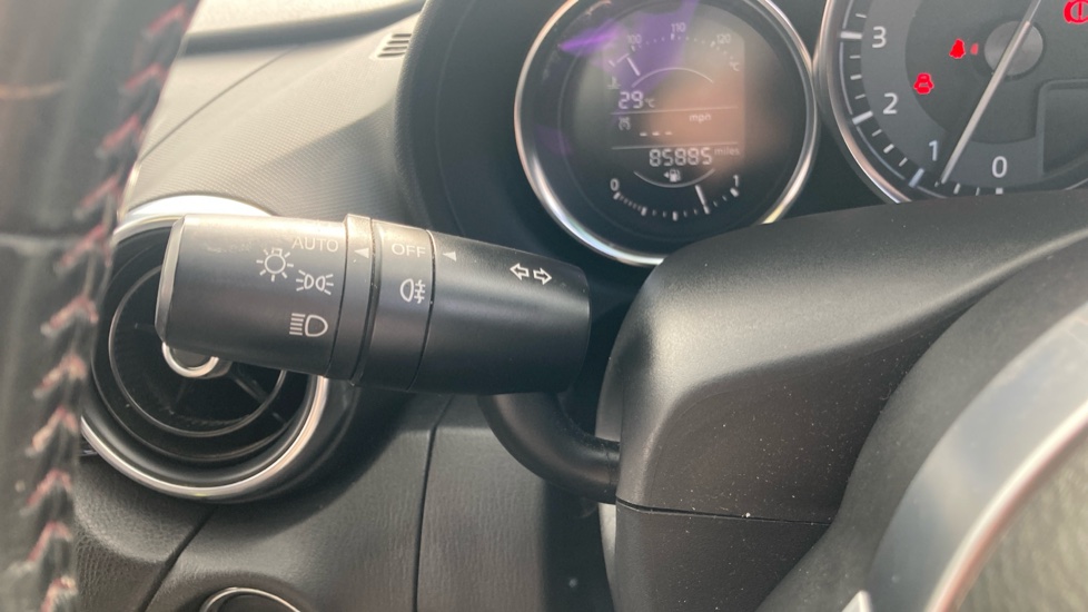 Mazda MX-5 2.0 Sport Nav 2dr Petrol Convertible - Image 26