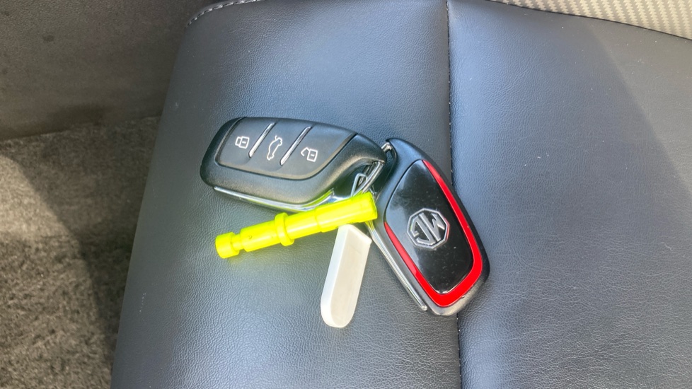 MG ZS 1.0T GDi Exclusive 5dr DCT Petrol Hatchback - Image 20