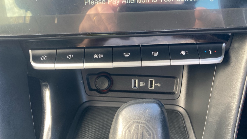 MG ZS 1.0T GDi Exclusive 5dr DCT Petrol Hatchback - Image 30