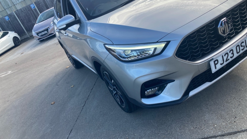 MG ZS 1.0T GDi Exclusive 5dr DCT Petrol Hatchback - Image 42