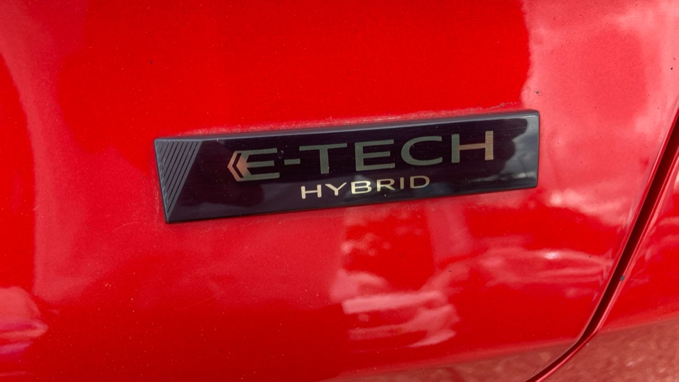 Renault Captur 1.6 E-Tech full hybrid 145 Techno 5dr Auto Hybrid Hatchback - Image 35