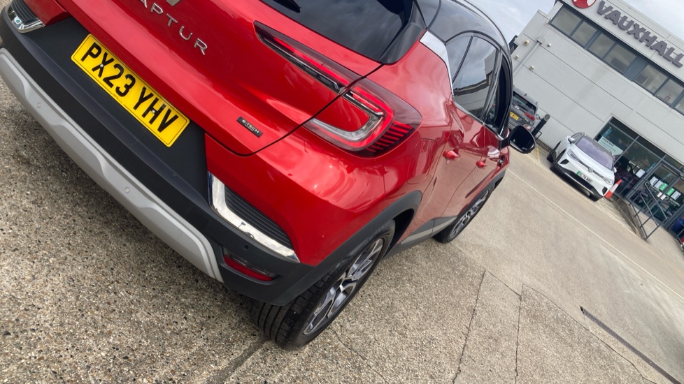 Renault Captur 1.6 E-Tech full hybrid 145 Techno 5dr Auto Hybrid Hatchback - Image 40