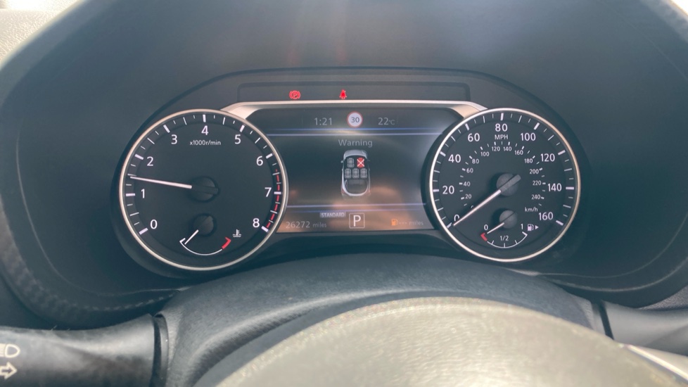 Nissan Juke 1.0 DiG-T 114 N-Connecta 5dr DCT Petrol Hatchback - Image 18