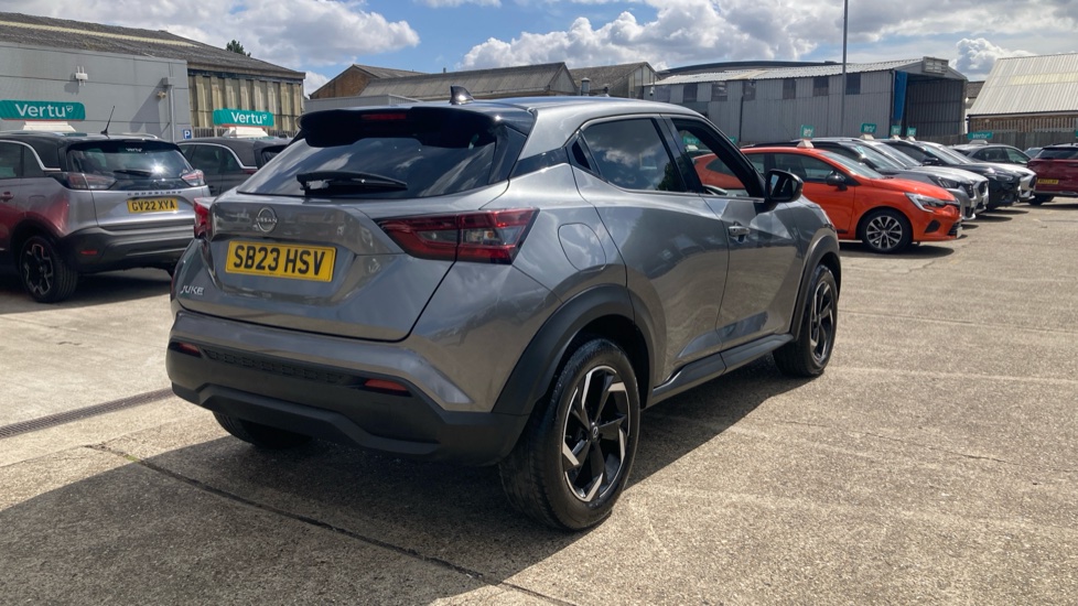 Nissan Juke 1.0 DiG-T 114 N-Connecta 5dr DCT Petrol Hatchback - Image 27
