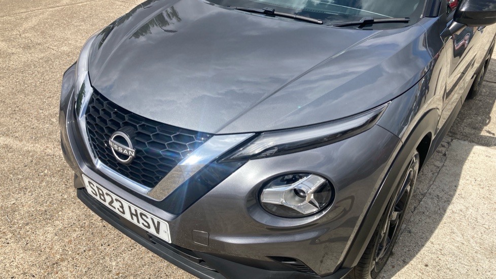 Nissan Juke 1.0 DiG-T 114 N-Connecta 5dr DCT Petrol Hatchback - Image 34