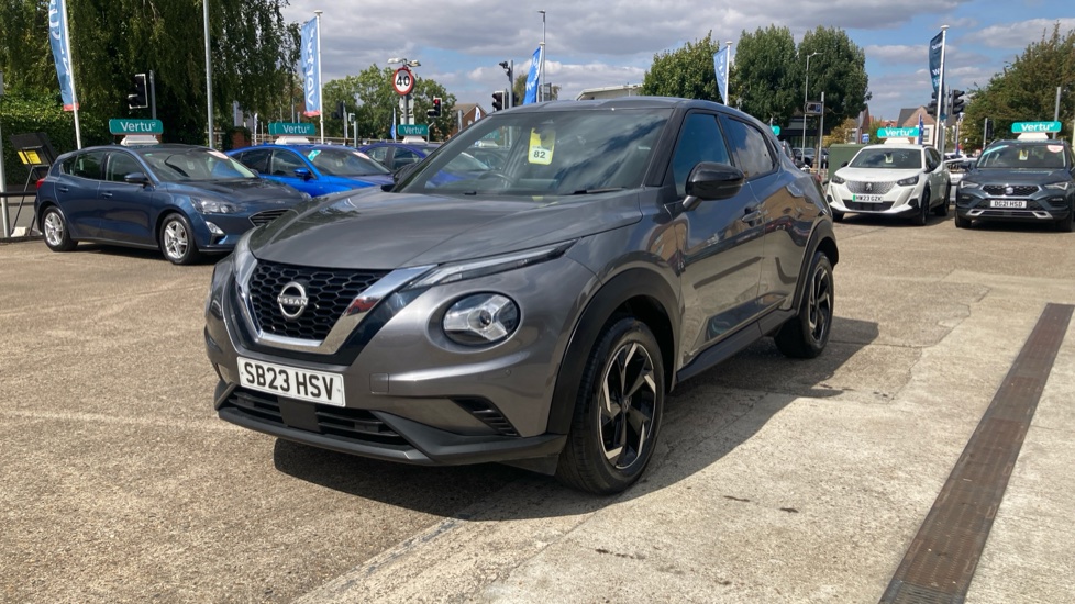 Nissan Juke 1.0 DiG-T 114 N-Connecta 5dr DCT Petrol Hatchback - Image 35