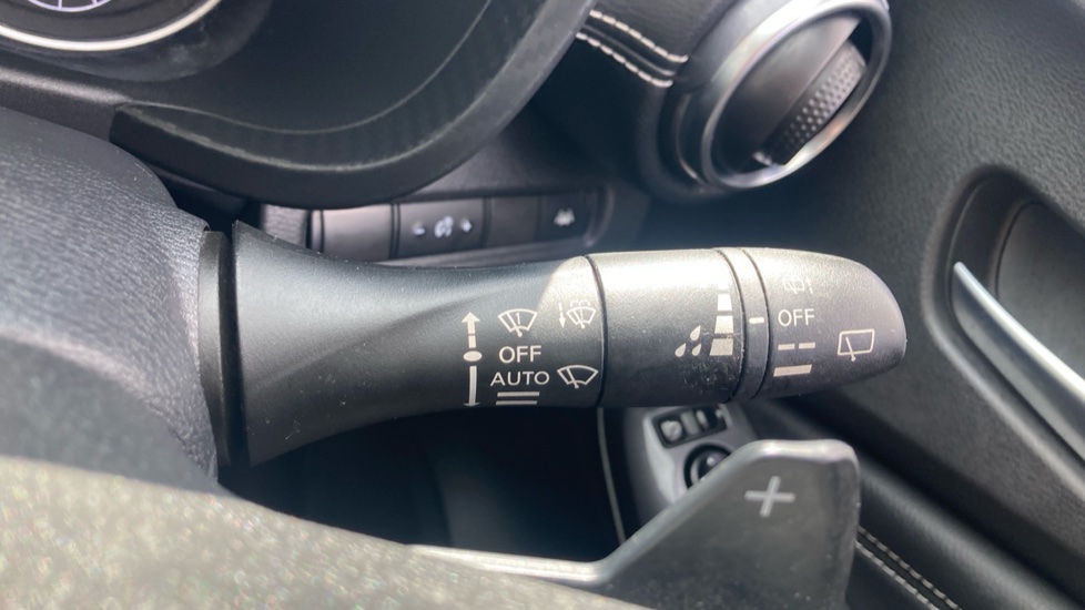 Nissan Juke 1.0 DiG-T 114 N-Connecta 5dr DCT Petrol Hatchback - Image 44