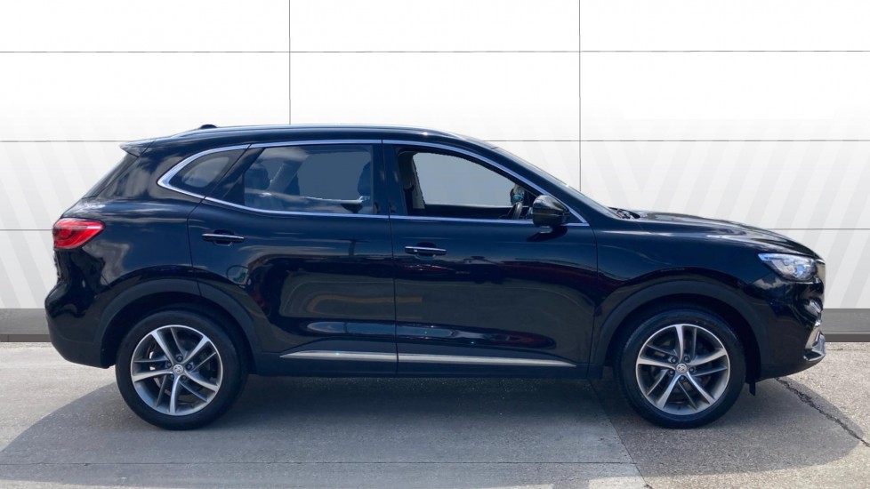 MG HS 1.5 T-GDI Excite 5dr DCT Petrol Hatchback - Image 5