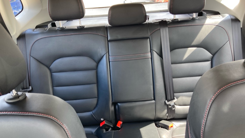 MG HS 1.5 T-GDI Excite 5dr DCT Petrol Hatchback - Image 15
