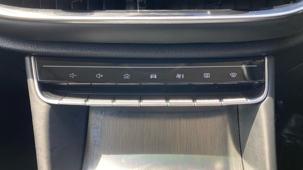 MG HS 1.5 T-GDI Excite 5dr DCT Petrol Hatchback - Image 28