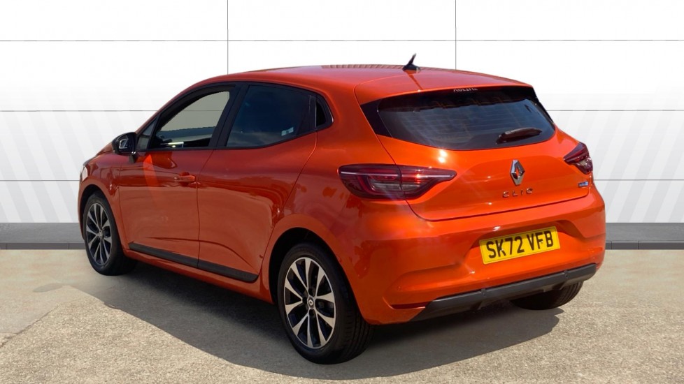 Renault Clio 1.6 E-TECH full hybrid 145 Evolution 5dr Auto Hybrid Hatchback - Image 2
