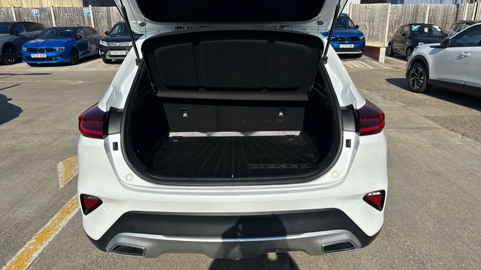 Kia Xceed 1.4T GDi ISG 3 5dr DCT Petrol Hatchback - Image 4