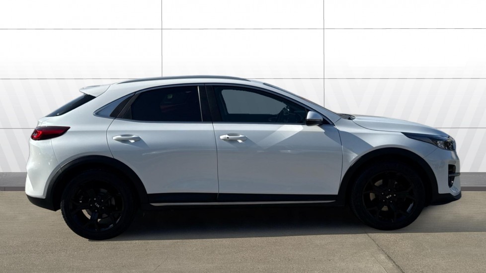 Kia Xceed 1.4T GDi ISG 3 5dr DCT Petrol Hatchback - Image 5
