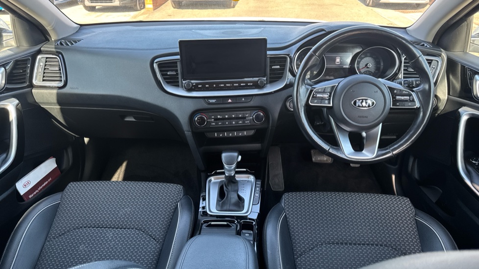 Kia Xceed 1.4T GDi ISG 3 5dr DCT Petrol Hatchback - Image 10