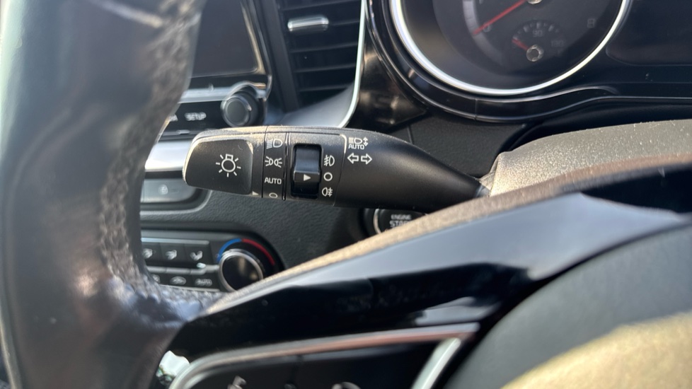 Kia Xceed 1.4T GDi ISG 3 5dr DCT Petrol Hatchback - Image 31