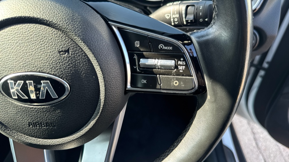 Kia Xceed 1.4T GDi ISG 3 5dr DCT Petrol Hatchback - Image 35