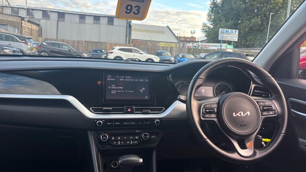 Kia Niro 1.6 GDi Hybrid 2 5dr DCT Hybrid Estate - Image 10