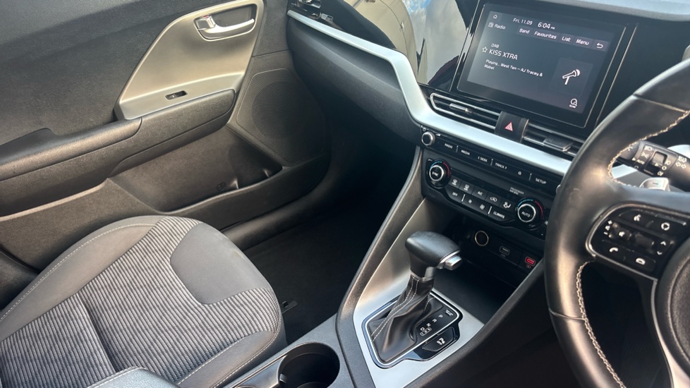 Kia Niro 1.6 GDi Hybrid 2 5dr DCT Hybrid Estate - Image 14