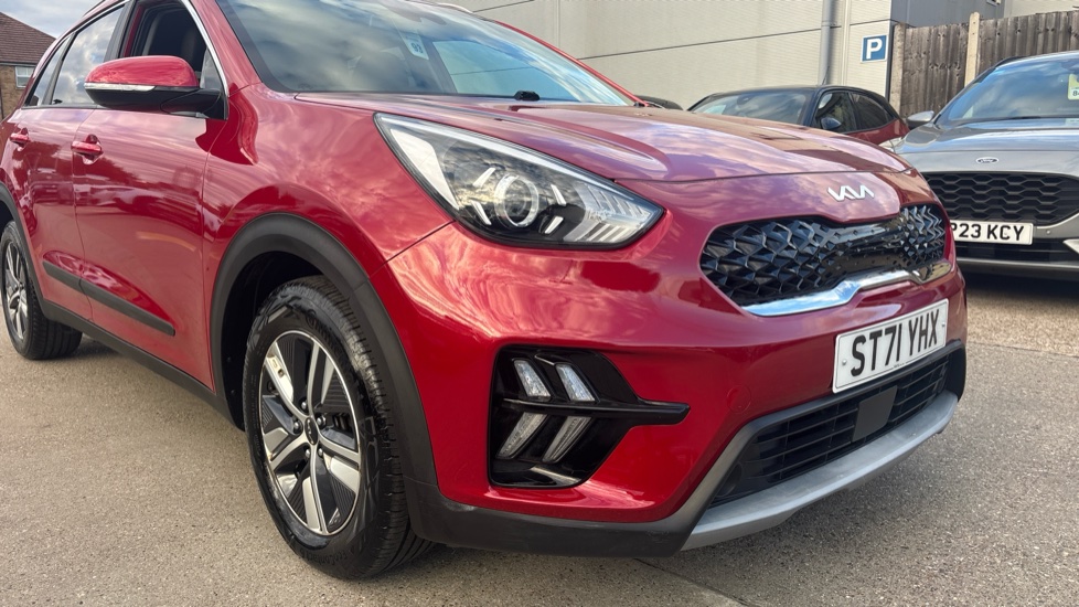 Kia Niro 1.6 GDi Hybrid 2 5dr DCT Hybrid Estate - Image 22