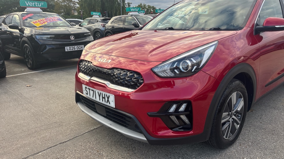 Kia Niro 1.6 GDi Hybrid 2 5dr DCT Hybrid Estate - Image 23