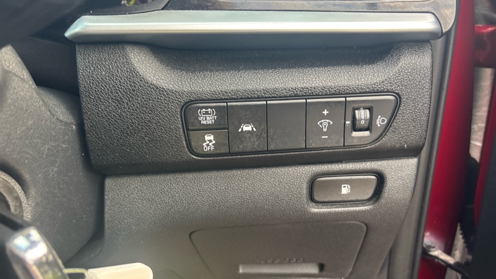 Kia Niro 1.6 GDi Hybrid 2 5dr DCT Hybrid Estate - Image 36