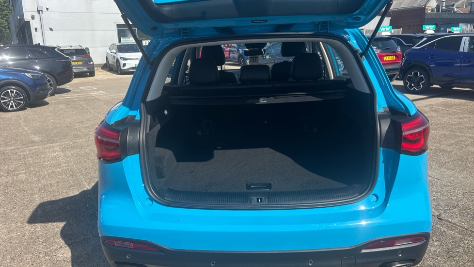 MG HS 1.5 T-GDI Excite 5dr DCT Petrol Hatchback - Image 4