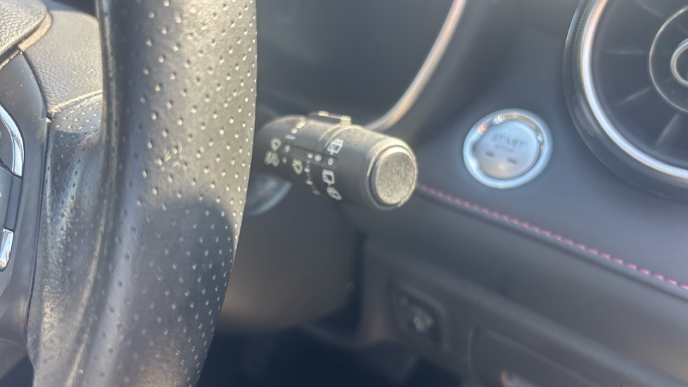 MG HS 1.5 T-GDI Excite 5dr DCT Petrol Hatchback - Image 35