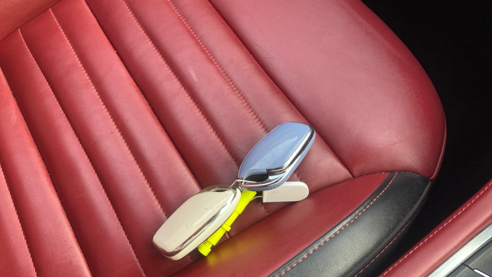 MG HS 1.5 T-GDI Exclusive 5dr DCT Petrol Hatchback - Image 19