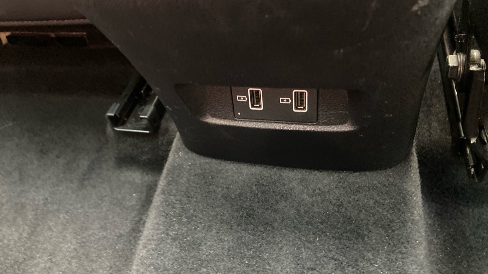 MG HS 1.5 T-GDI Exclusive 5dr DCT Petrol Hatchback - Image 33