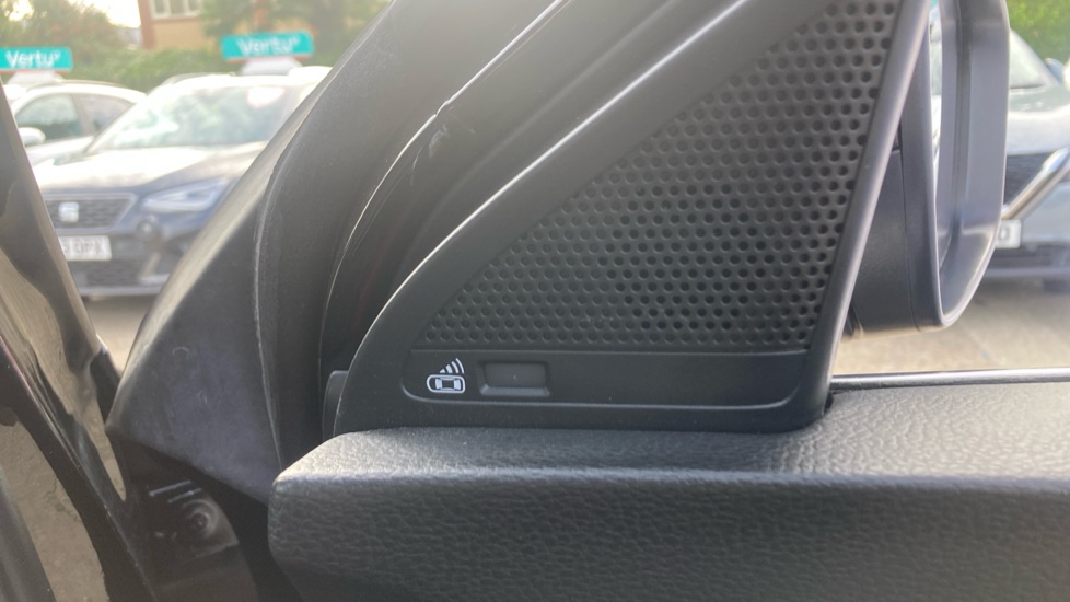 MG HS 1.5 T-GDI Exclusive 5dr DCT Petrol Hatchback - Image 36