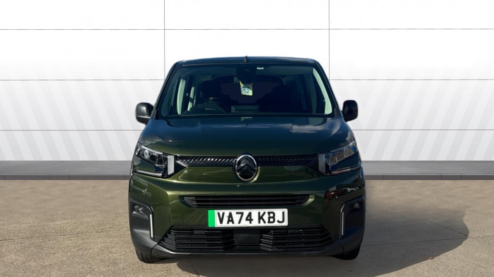 Citroen Berlingo 100kW Plus XL 52kWh 5dr Auto [7 Seat] Electric Estate - Image 3