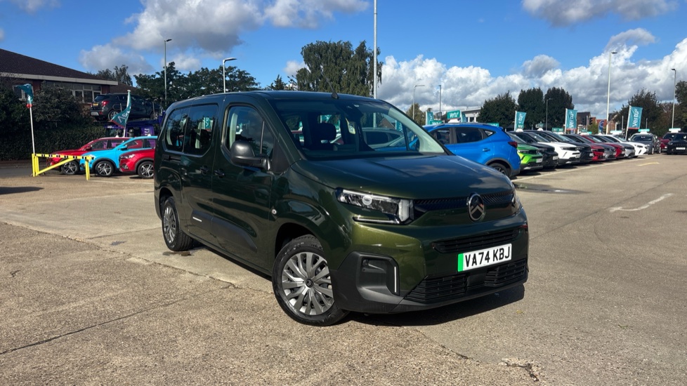 Citroen Berlingo 100kW Plus XL 52kWh 5dr Auto [7 Seat] Electric Estate - Image 21