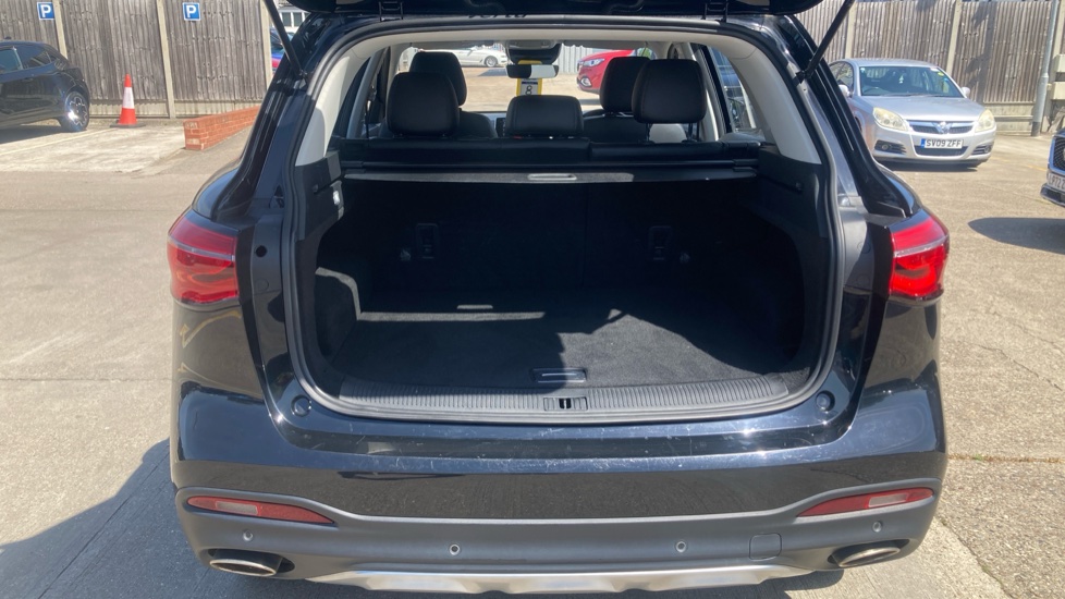MG HS 1.5 T-GDI Excite 5dr DCT Petrol Hatchback - Image 4