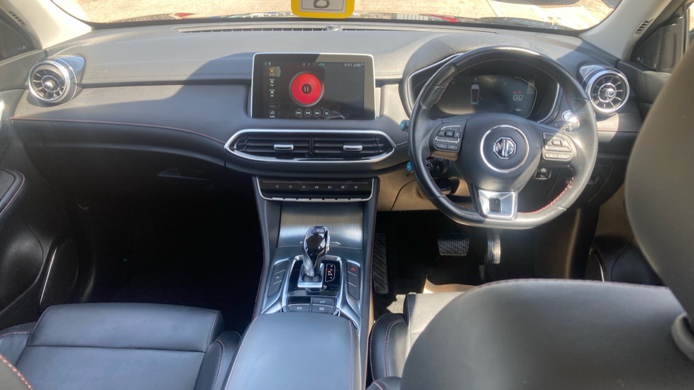 MG HS 1.5 T-GDI Excite 5dr DCT Petrol Hatchback - Image 10