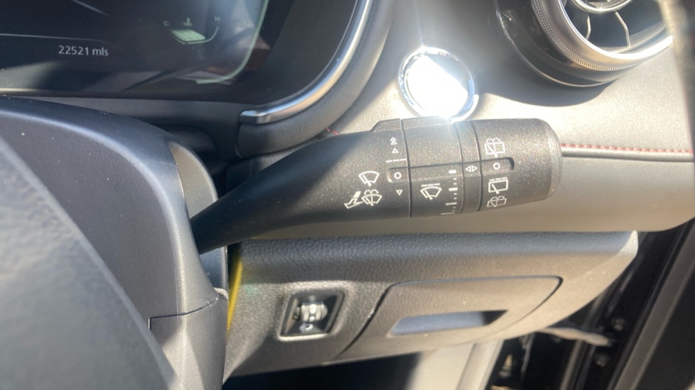 MG HS 1.5 T-GDI Excite 5dr DCT Petrol Hatchback - Image 46