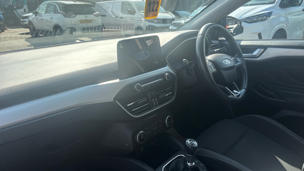 Ford Focus 1.5 EcoBlue 120 Zetec Edition 5dr Diesel Hatchback - Image 9