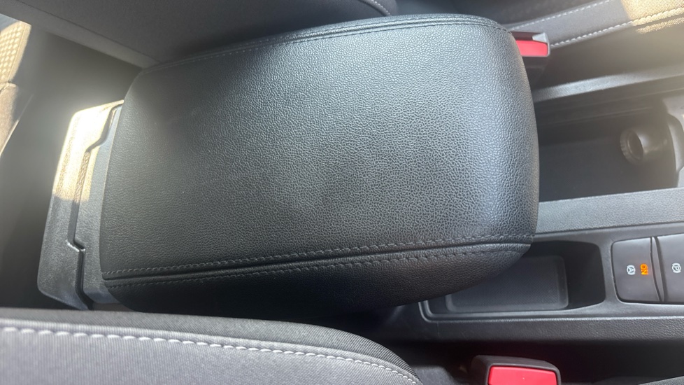 Ford Focus 1.5 EcoBlue 120 Zetec Edition 5dr Diesel Hatchback - Image 43