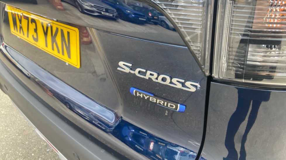 Suzuki S-Cross 1.5 Hybrid Motion 5dr AGS Hybrid Hatchback - Image 21