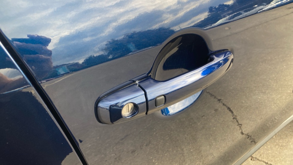 Suzuki S-Cross 1.5 Hybrid Motion 5dr AGS Hybrid Hatchback - Image 25
