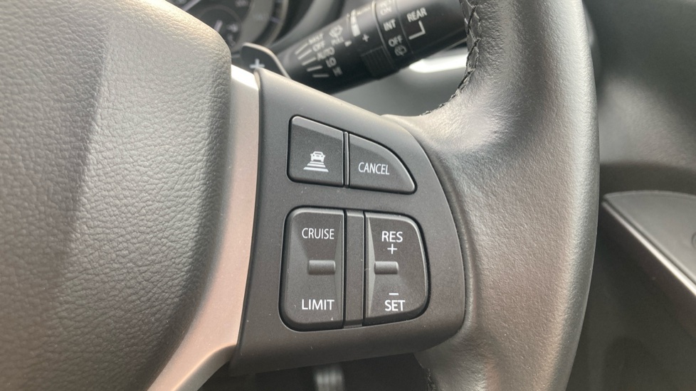 Suzuki S-Cross 1.5 Hybrid Motion 5dr AGS Hybrid Hatchback - Image 32