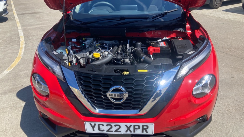Nissan Juke 1.0 DiG-T 114 Acenta 5dr Petrol Hatchback - Image 8