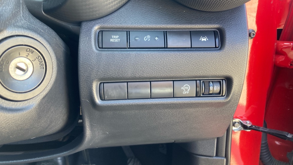 Nissan Juke 1.0 DiG-T 114 Acenta 5dr Petrol Hatchback - Image 24