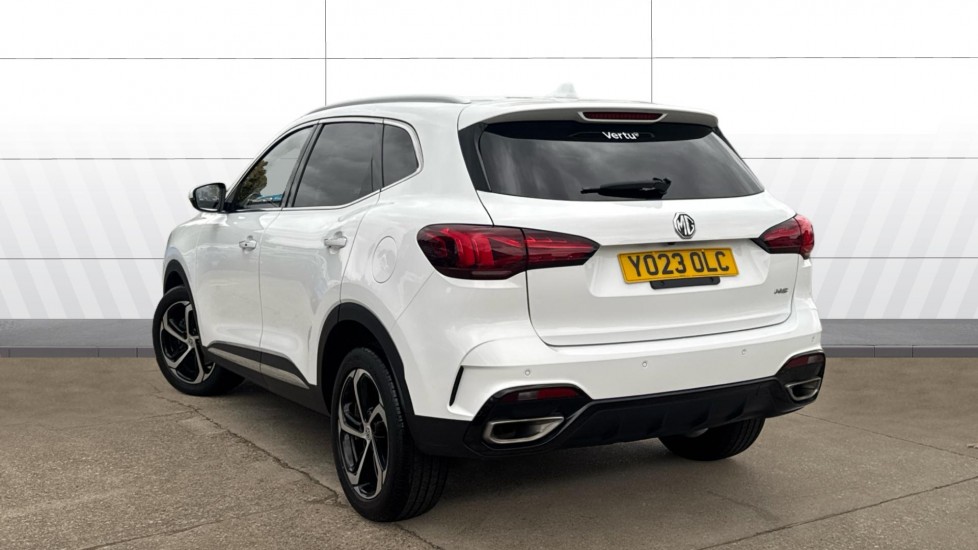 MG HS 1.5 T-GDI Trophy 5dr DCT Petrol Hatchback - Image 2