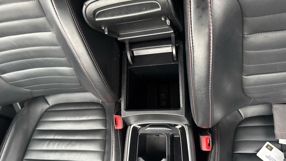 MG HS 1.5 T-GDI Trophy 5dr DCT Petrol Hatchback - Image 47